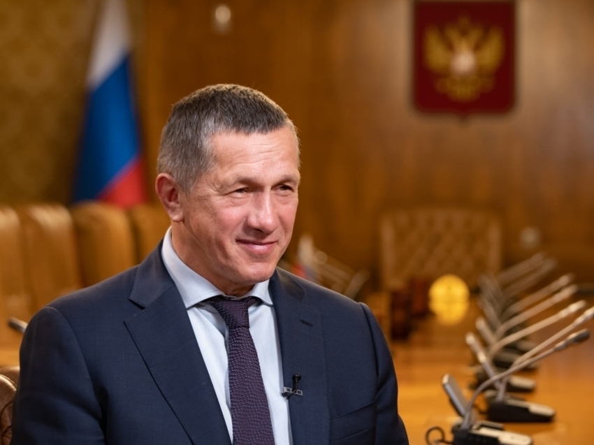 Юрий Трутнев поздравил дальневосточников с Днём народного единства